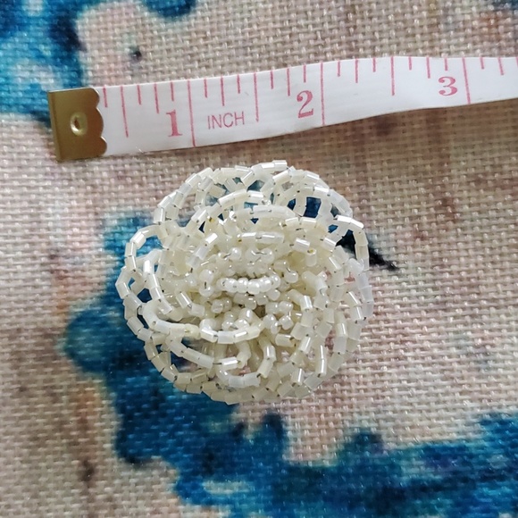 Vintage Beaded Flower Cluster Ring - Picture 16 of 16